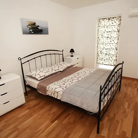 Delta Apartamento Trogir