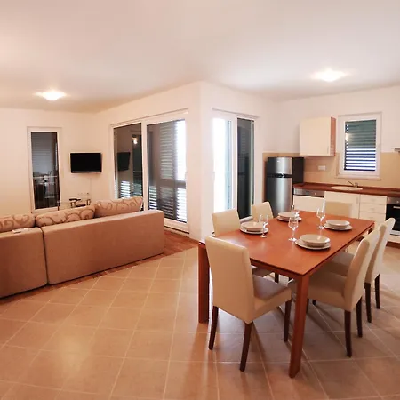 Apartment Delta *