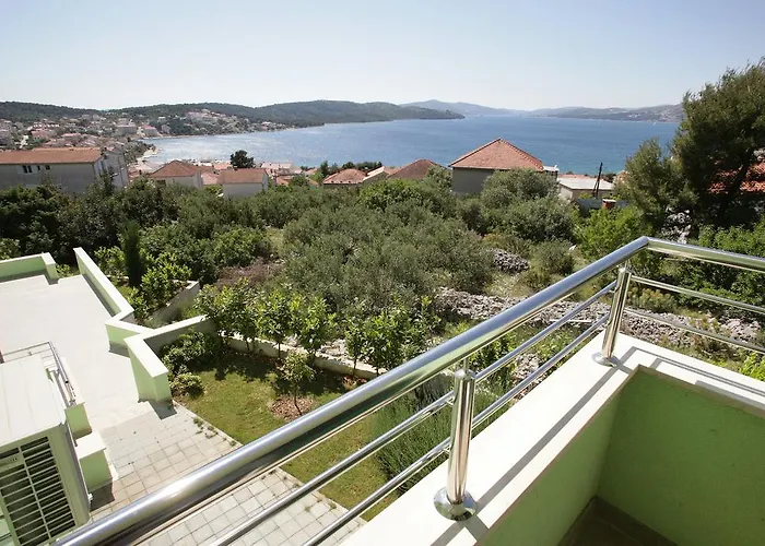 Delta Lägenhet Trogir