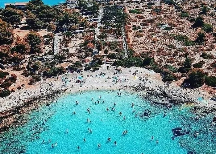 Delta * Trogir