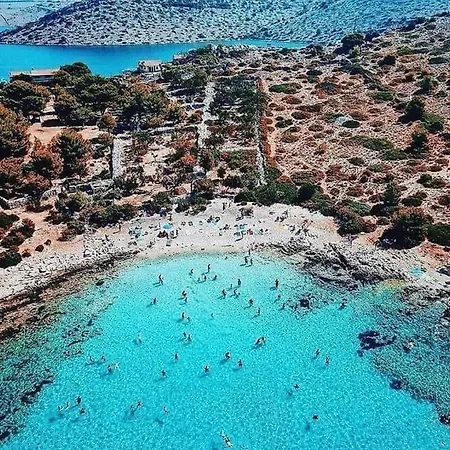 Delta * Trogir